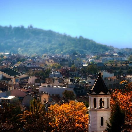 Comfortable 2Br Urban Getaway In City Center Plovdiv Exteriör bild